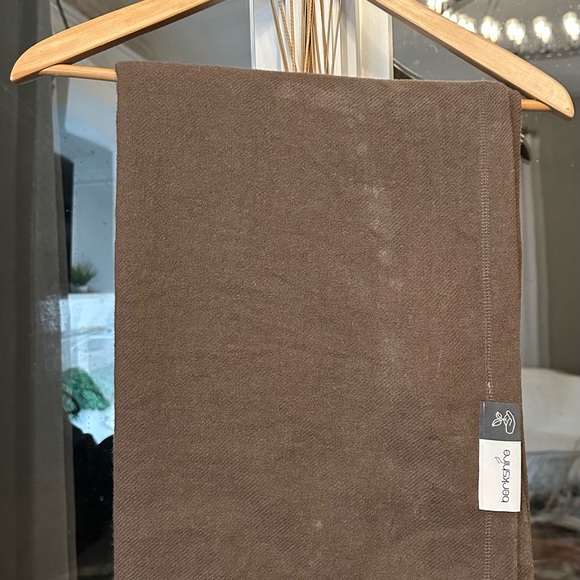 BERKSHIRE BLANKET Merino Wool Throw 50 x 70 Color Foal - Picture 8 of 9